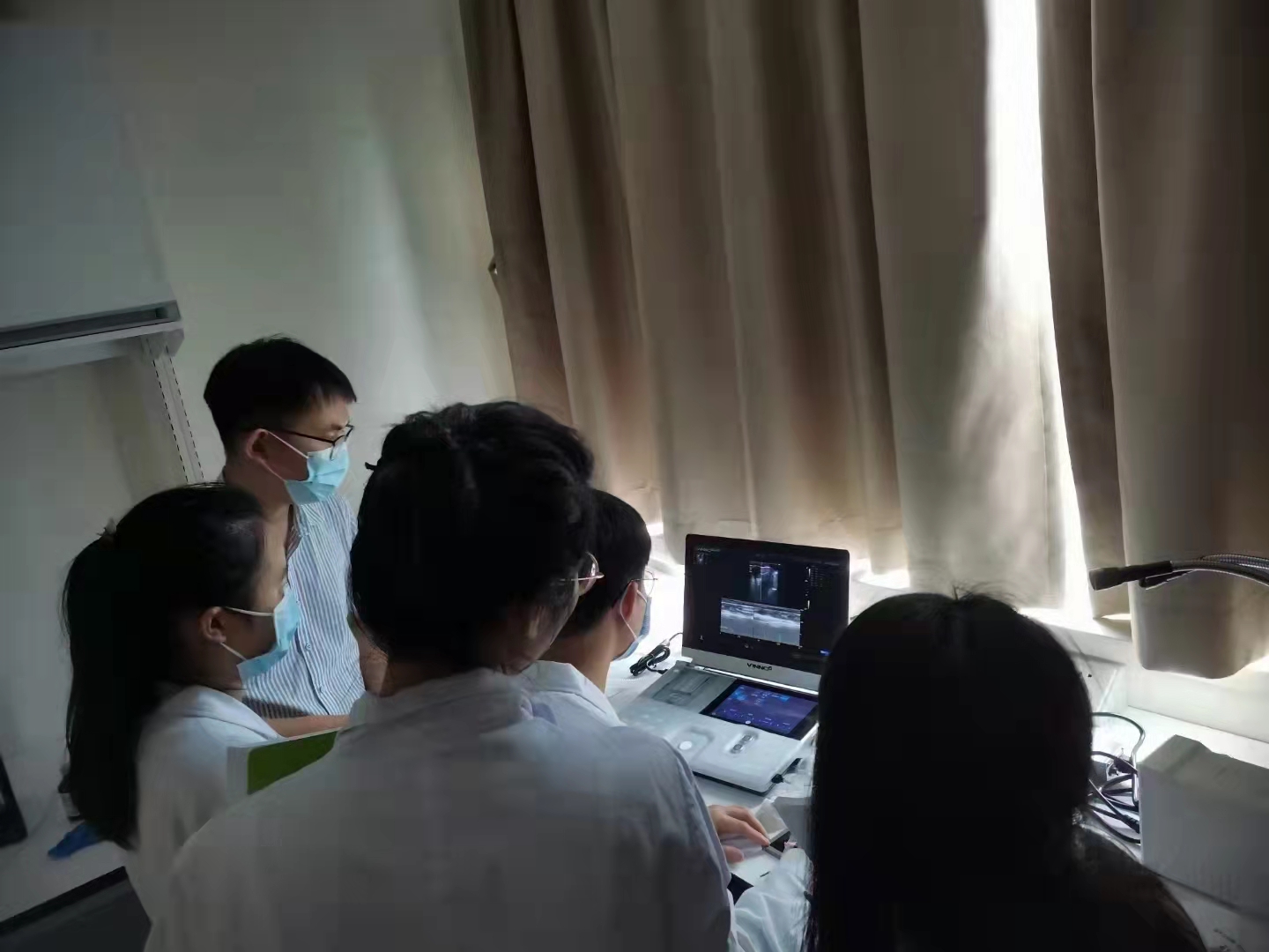 中国医学科学院阜外医院深圳医院成功安装飞依诺小动物超声成像系统！